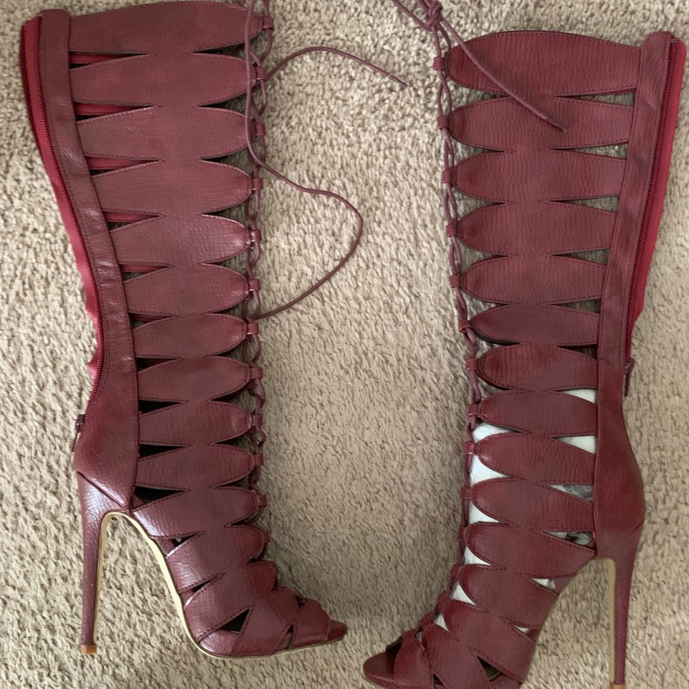 Brand new shoe dazzle stiletto boots! Never worn